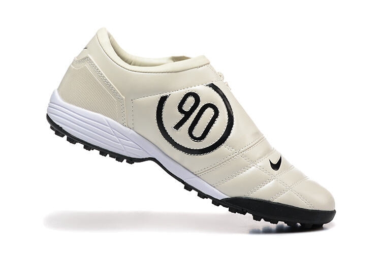 Chuteira Nike Total 90 TF