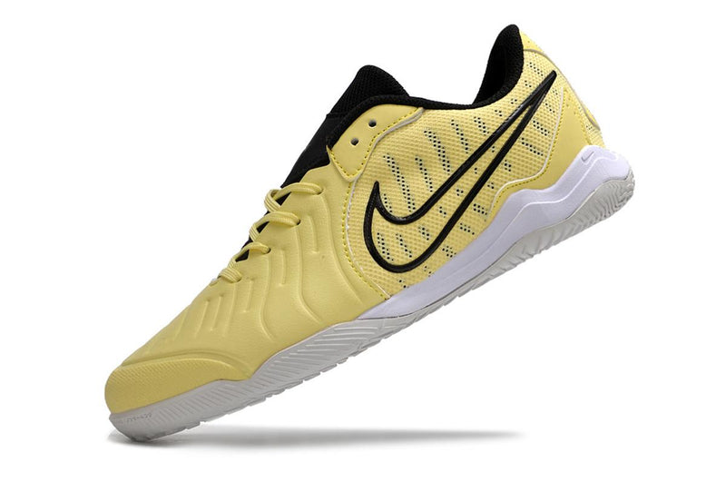 Chuteira Nike Tiempo Legend 10 IC
