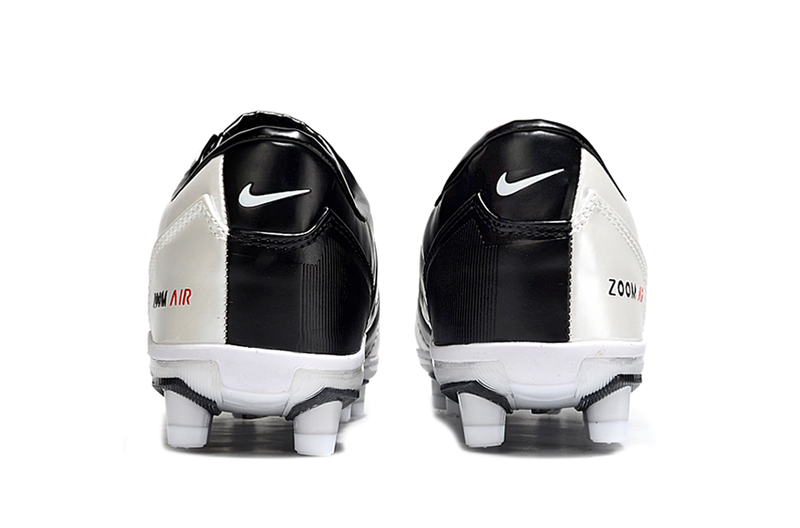 Chuteira Nike Total 90 FG