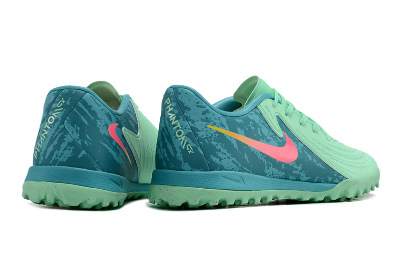 Chuteira Nike Phantom GX 2 Academy TF