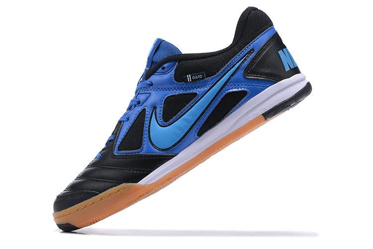 Chuteira Nike Supreme SB Gato IC