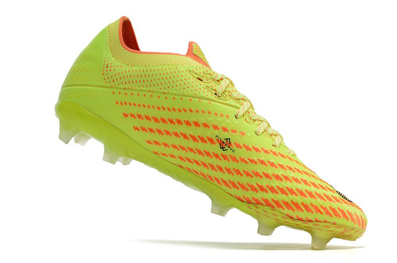 Chuteira New Balance Vivid Spark FG