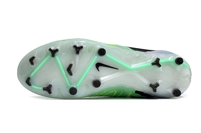 Chuteira Nike Phantom GX Elite FG