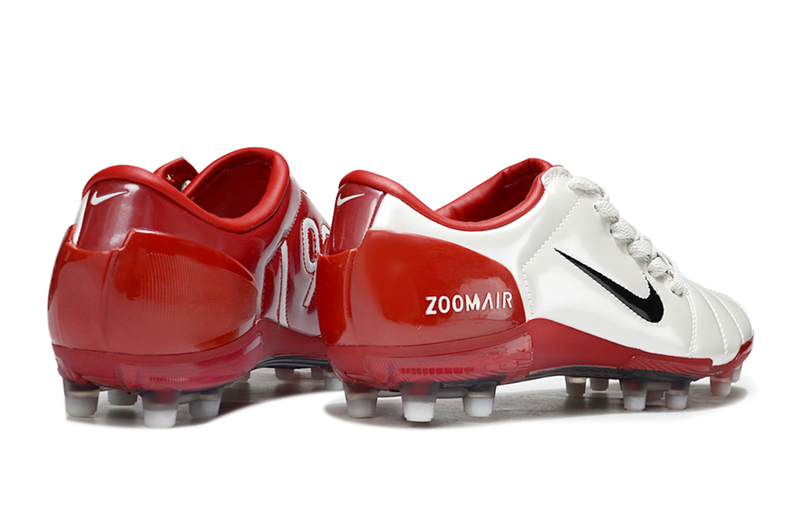 Chuteira Nike Total 90 FG