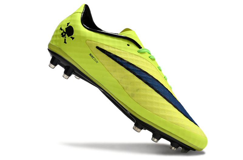 Chuteira Nike Phantom Hypervenom FG