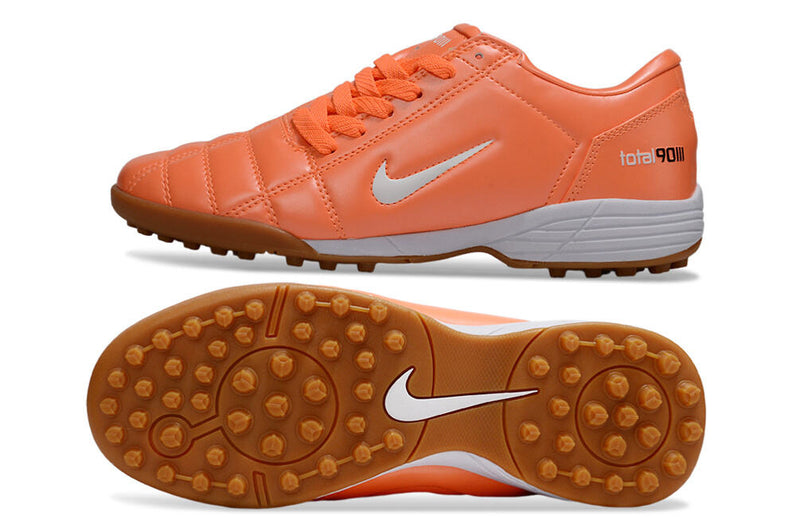 Chuteira Nike Total 90 TF