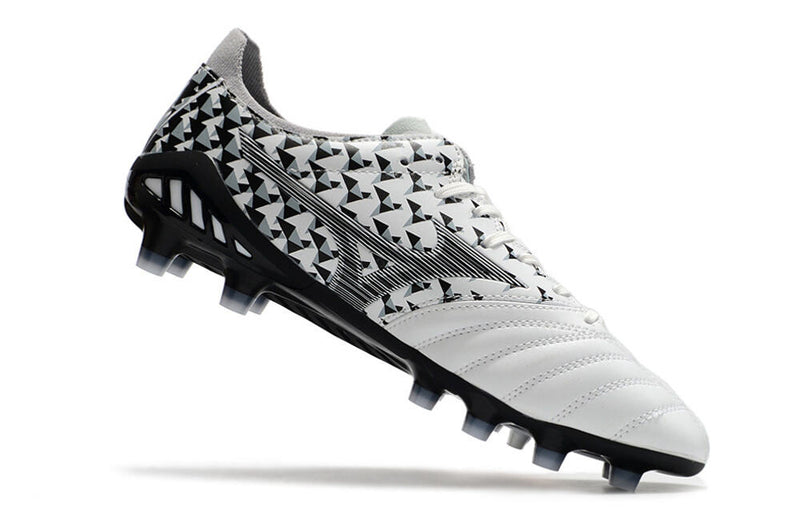 Chuteira Mizuno Morelia Neo 3 FG
