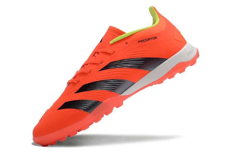 Chuteira Adidas Predator Elite TF