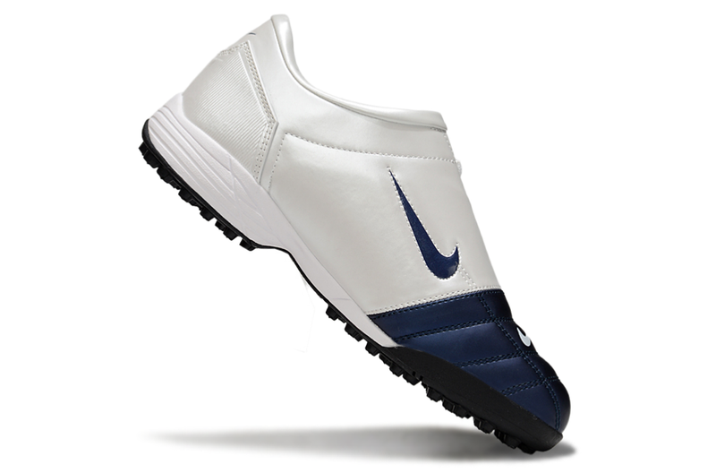 Chuteira Nike Total 90 TF