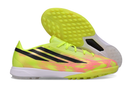 Chuteira Adidas F50 Hyperfast Elite Laceless TF