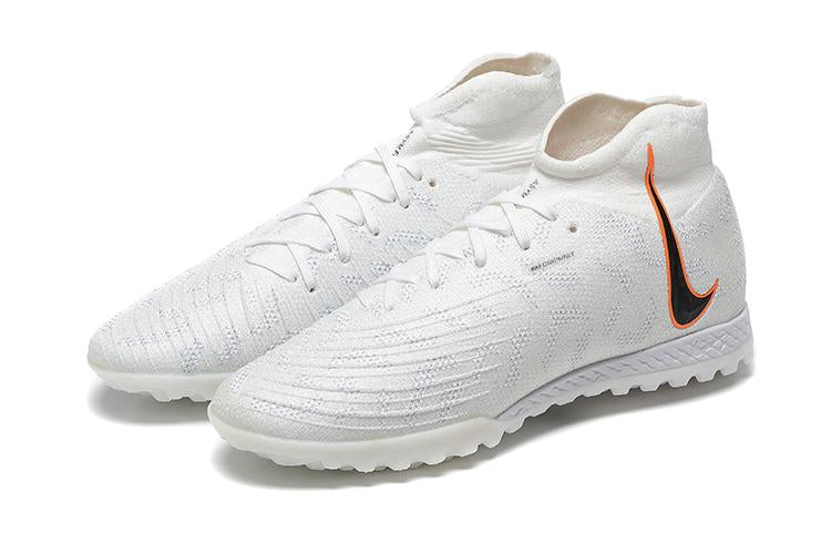 Chuteira Nike Phantom Luna Elite FG