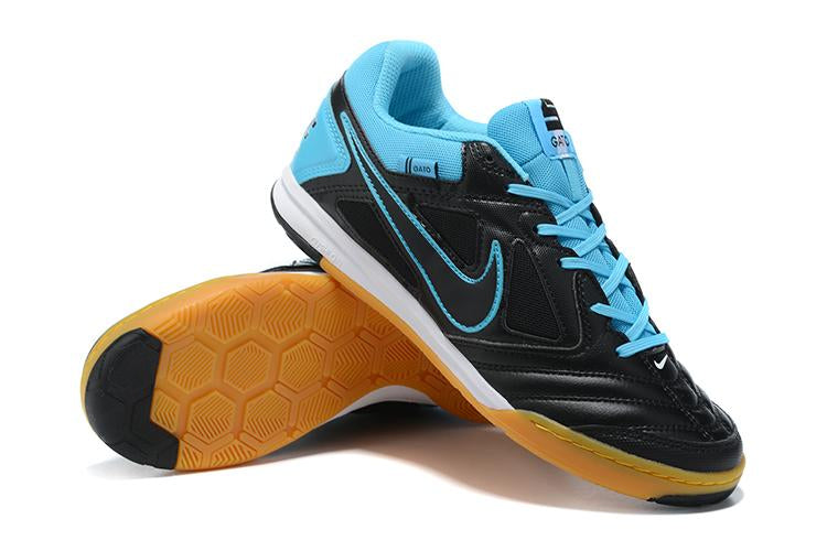 Chuteira Nike Supreme SB Gato IC