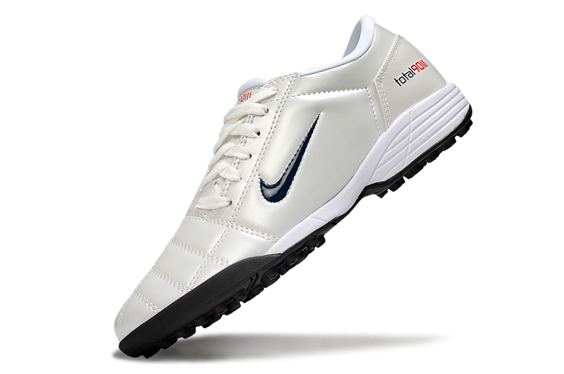 Chuteira Nike Total 90 TF