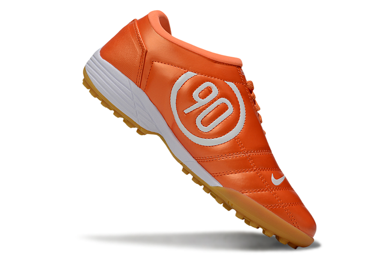 Chuteira Nike Total 90 TF