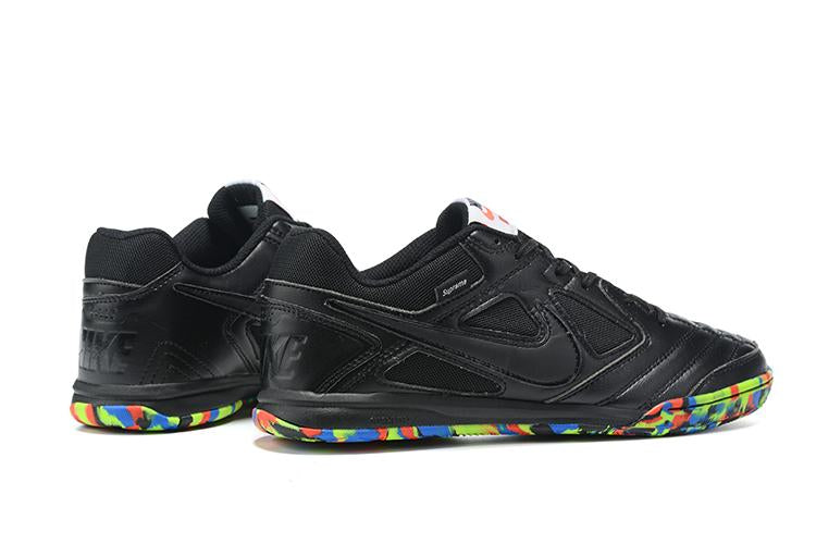Chuteira Nike Supreme SB Gato IC