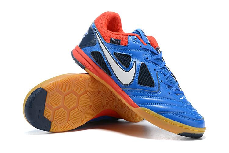 Chuteira Nike Supreme SB Gato IC
