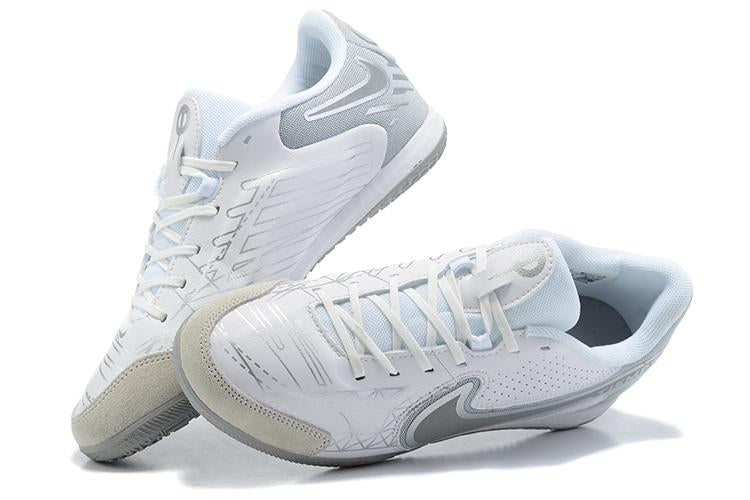 Chuteira Nike Tiempo Legend 9 IC