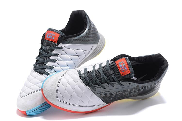Chuteira Nike Lunar Gato 2 IC