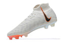 Chuteira Nike Phantom Luna Elite FG