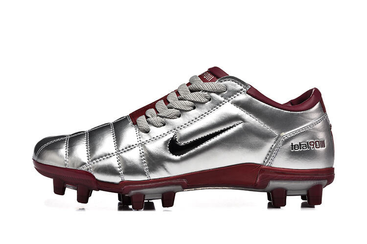 Chuteira Nike Total 90 FG
