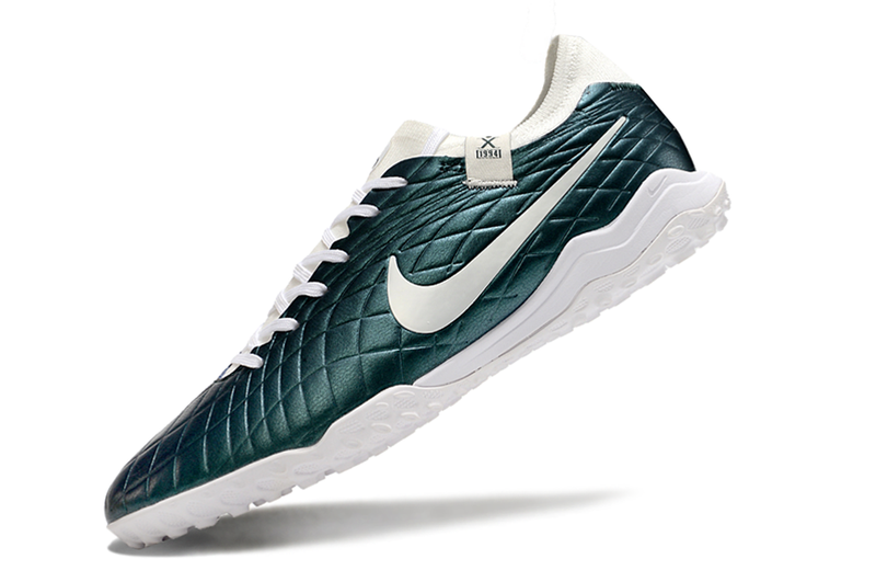 Chuteira Nike Tiempo Legend 10 TF
