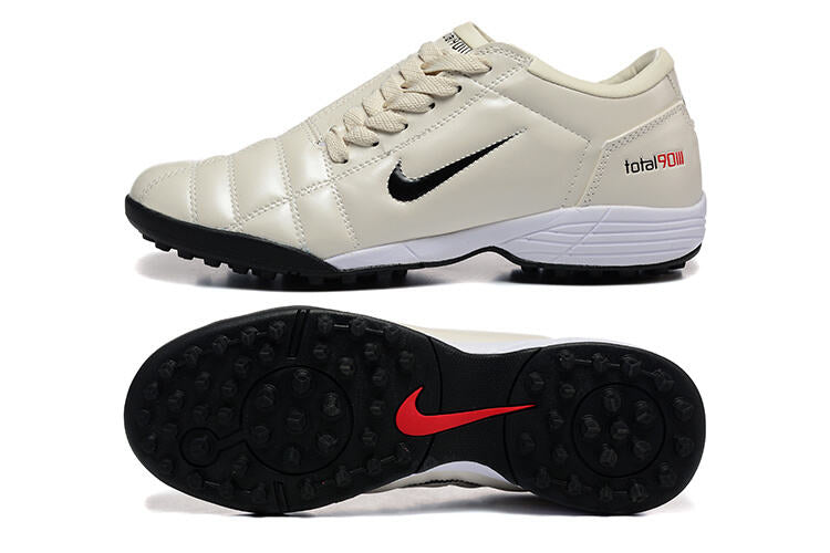 Chuteira Nike Total 90 TF