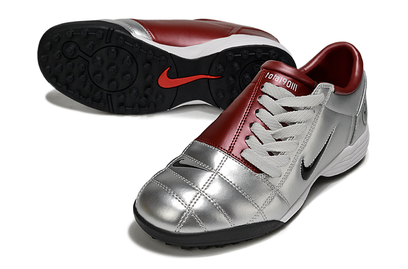 Chuteira Nike Total 90 TF