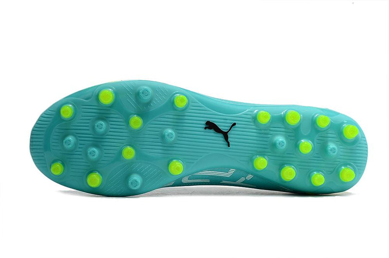 Chuteira Puma King Ultimate MG