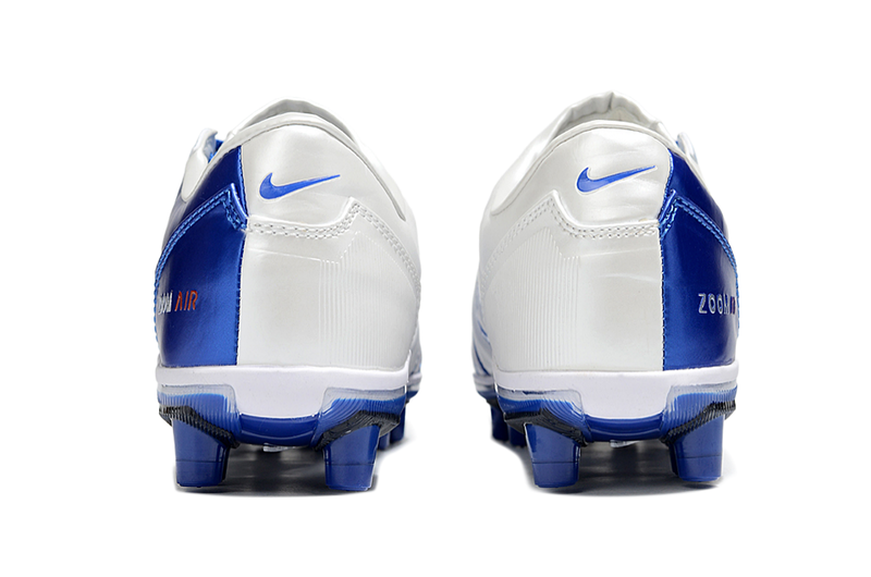 Chuteira Nike Total 90 FG