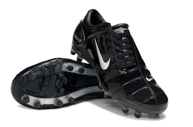 Chuteira Nike Total 90 FG