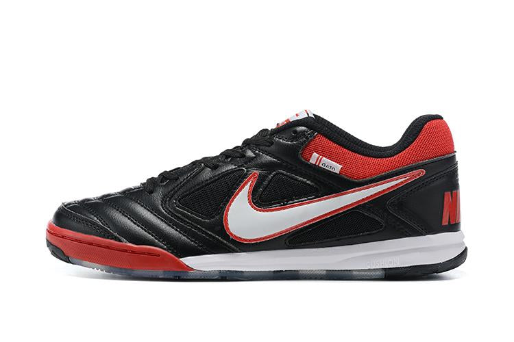 Chuteira Nike Supreme SB Gato IC