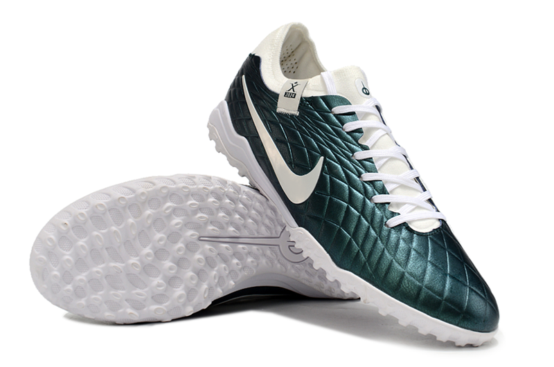 Chuteira Nike Tiempo Legend 10 TF