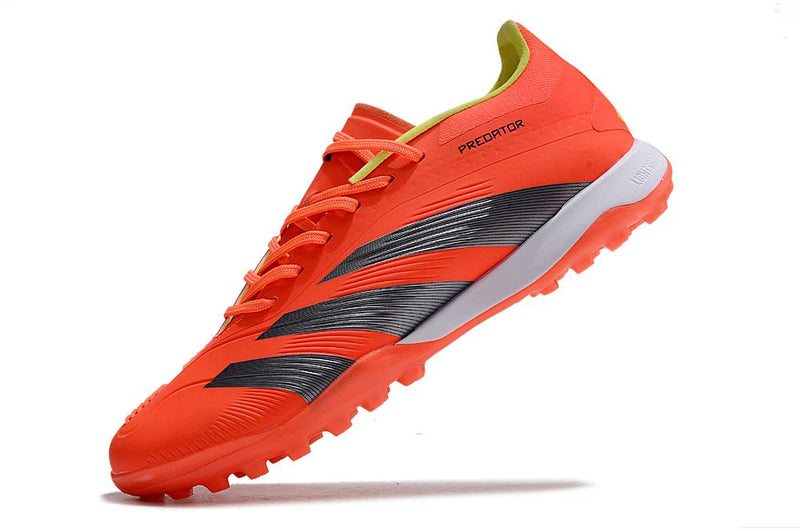 Chuteira Adidas Predator Elite TF