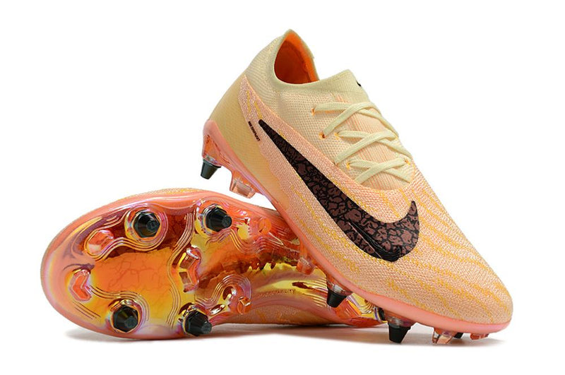 Chuteira Nike Phantom GX Elite SG