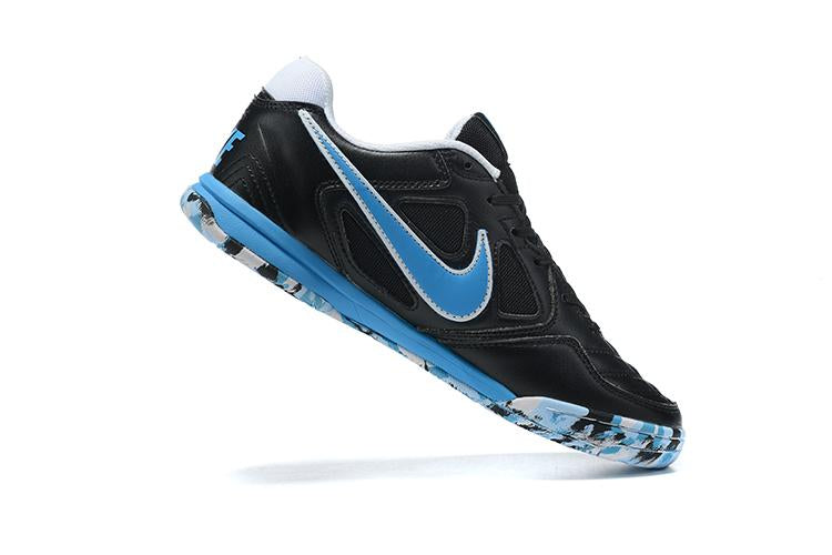 Chuteira Nike Supreme SB Gato IC