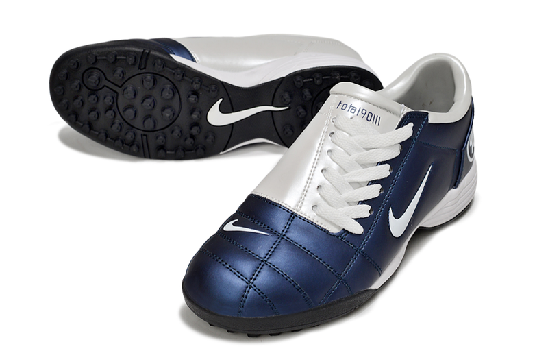 Chuteira Nike Total 90 TF