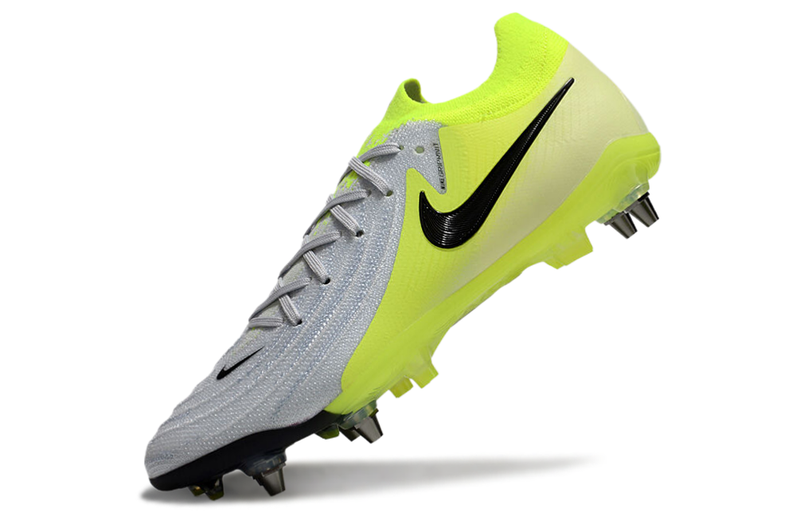 Chuteira Nike Phantom Luna GX Trava Mista SG