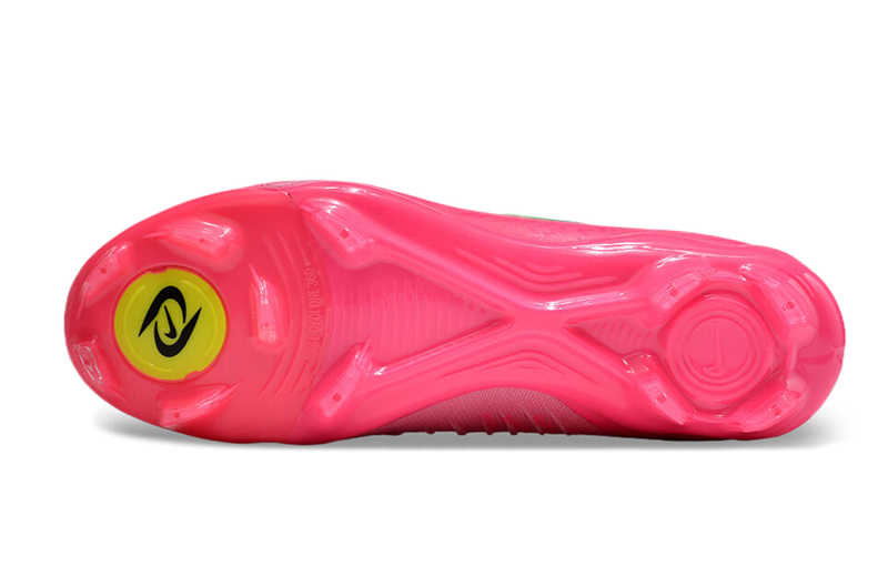 Chuteira Nike Phantom Luna Elite FG