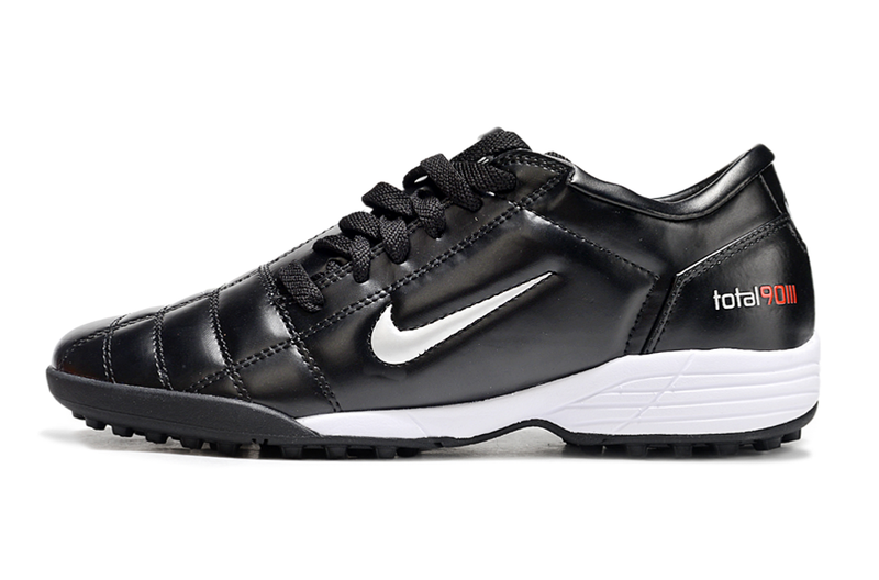 Chuteira Nike Total 90 TF