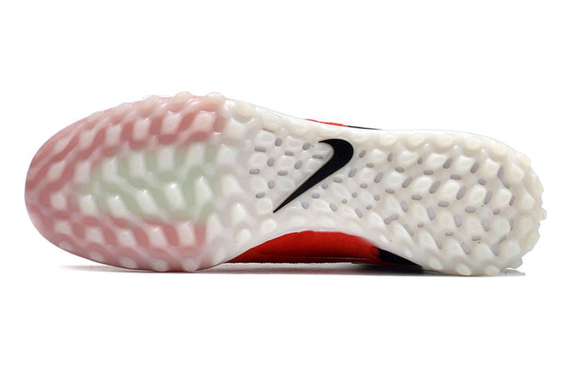 Chuteira Nike Phantom GX Elite TF