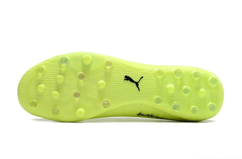 Chuteira Puma King Ultimate MG