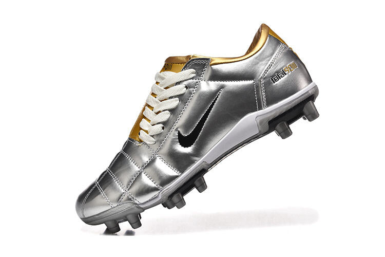 Chuteira Nike Total 90 FG