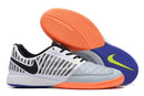 Chuteira Nike Lunar Gato 2 IC