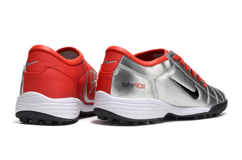 Chuteira Nike Total 90 TF