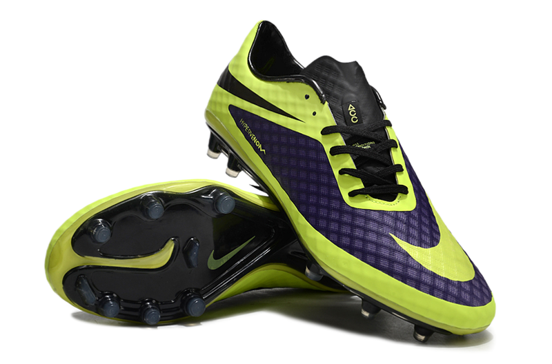 Chuteira Nike Phantom Hypervenom FG