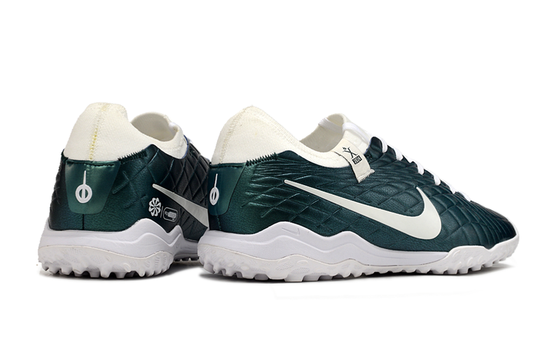 Chuteira Nike Tiempo Legend 10 TF