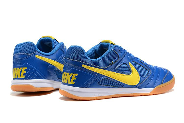 Chuteira Nike Supreme SB Gato IC
