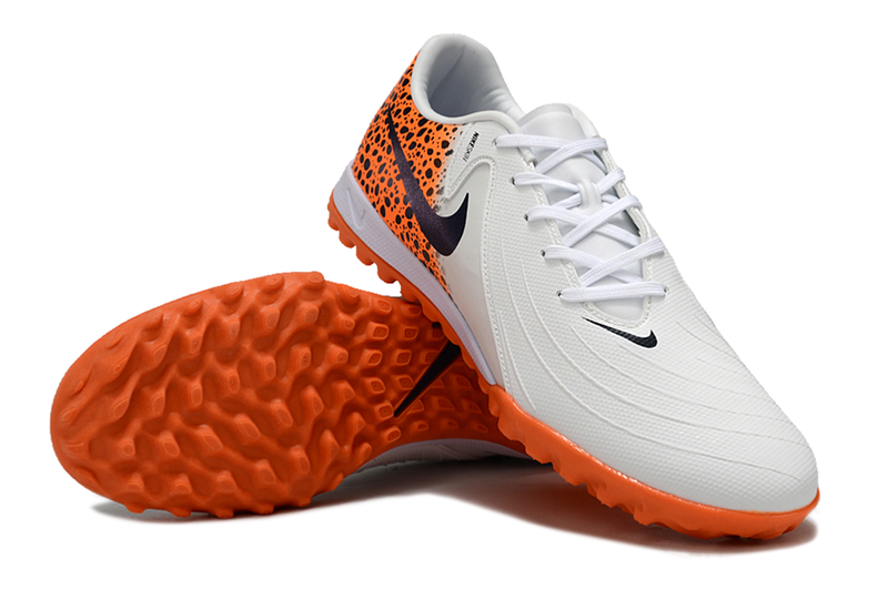 Chuteira Nike Phantom GX 2 Academy TF