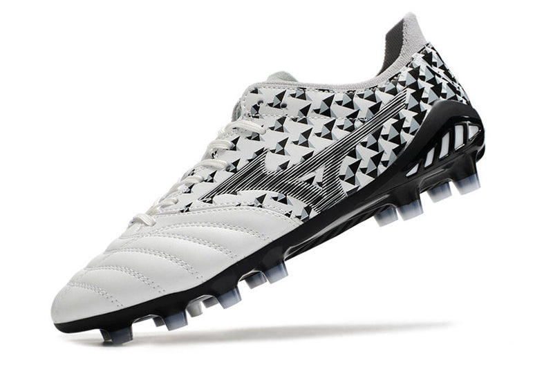 Chuteira Mizuno Morelia Neo 3 FG
