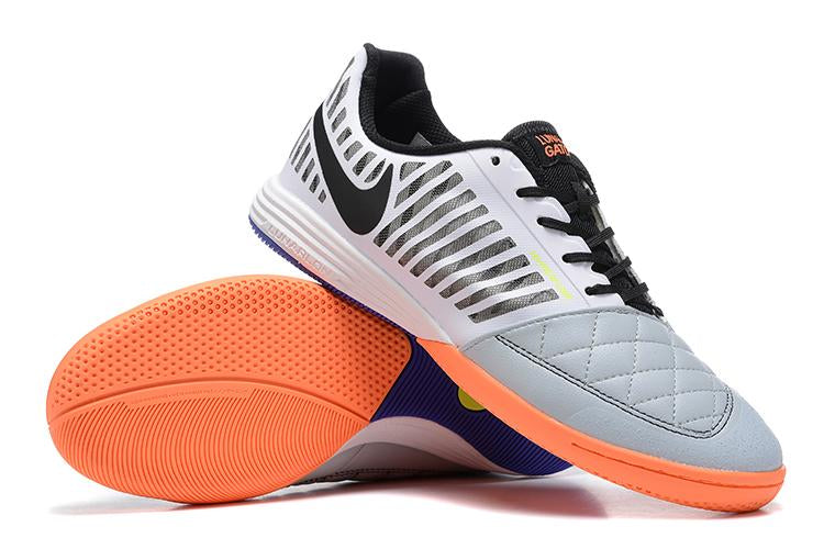 Chuteira Nike Lunar Gato 2 IC